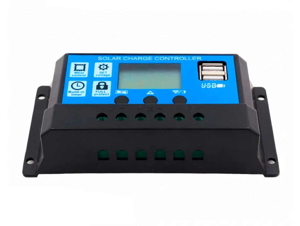 10A 20A 30A PWM Solar Charge Controller Solar Regulator 12V/24V auto ...